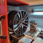 Ravnanje alu platišč Ravnanje felten Ravnanje avtomobilskih koles Glihanje alu platišč Glihanje avtomobilskih koles Struženje alu platišč Struženje felten Struženje avtomobilskih koles